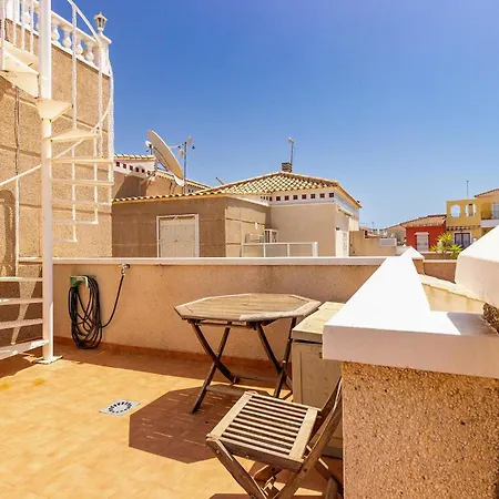 Holiday home In With Kitchen Torrevieja